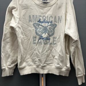American Eagle Cream Sweatshirt